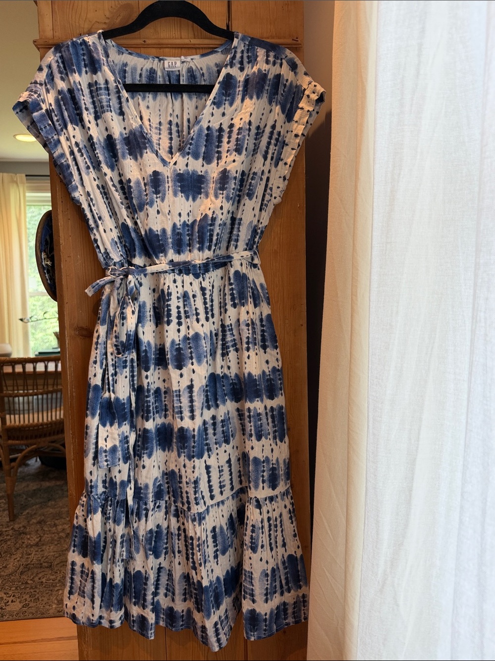 Gap Factory Blue and White Tie-Dye Midi Dress with Waist Tie